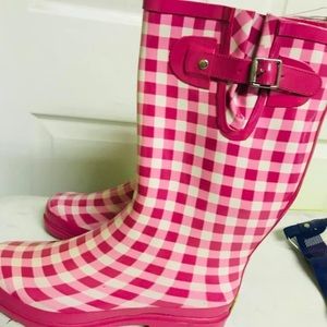 ✨Pink and White Check Rain Boots ✨